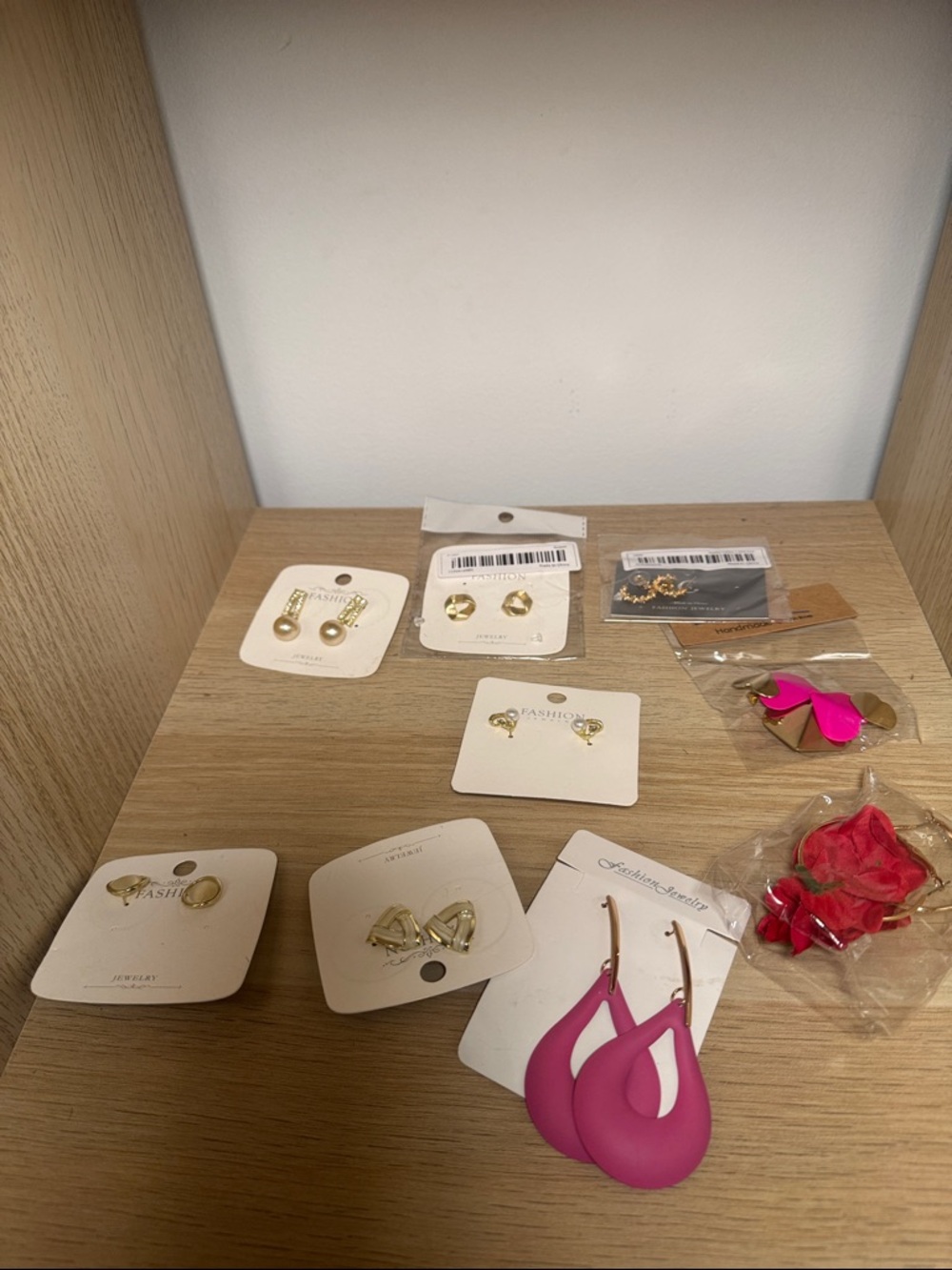 10 pairs of earrings 
- Women Jewelry